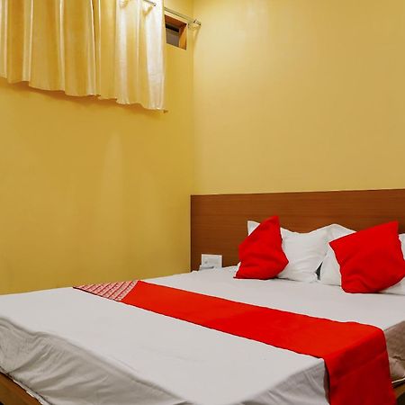 Oyo Hotel Shree Krishna Inn Rooms Сурат Экстерьер фото